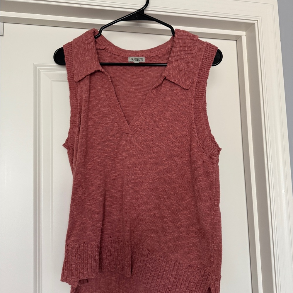 Jamison Mauve Sleeveless V-Neck Top
